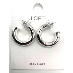 Loft Silver tone Hoops Earrings Chunky 1"‎